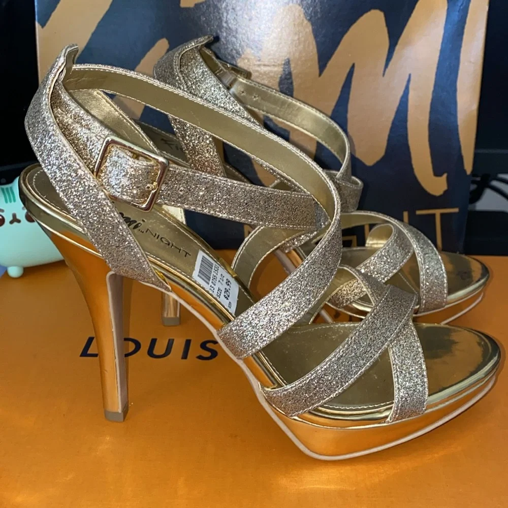 Golden Heels sandals, size 7.5